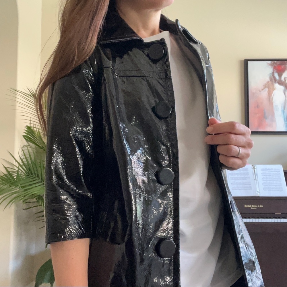 Vince black patent leather elbow sleeve short coat, size XS
